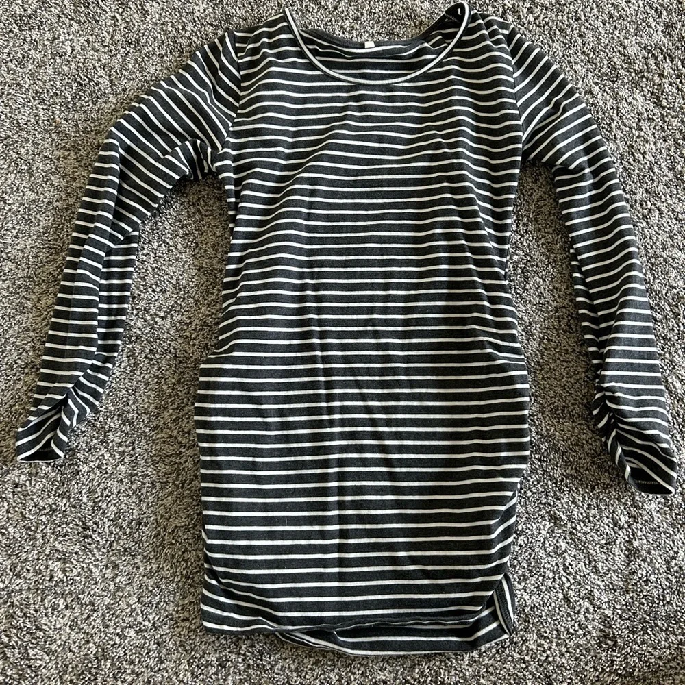 EUC Women's Maternity Tunic Top Long Sleeve
